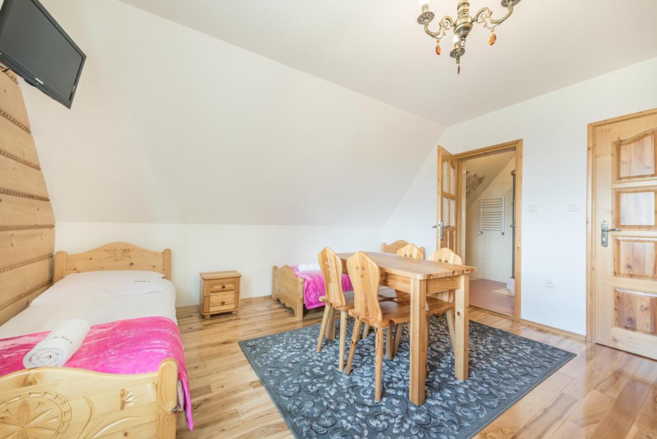 Goralski Dworek Czarna Góra Exterior foto